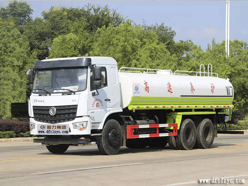 程力集團國六東風專底D3L后雙橋灑水車，專底系列中的精工產品