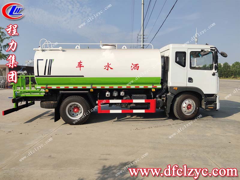 （國(guó)六）東風(fēng)多利卡D9—12方灑水車